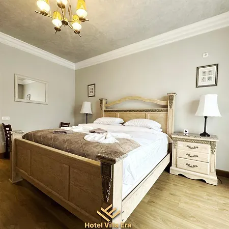 Era Hotel 4*
